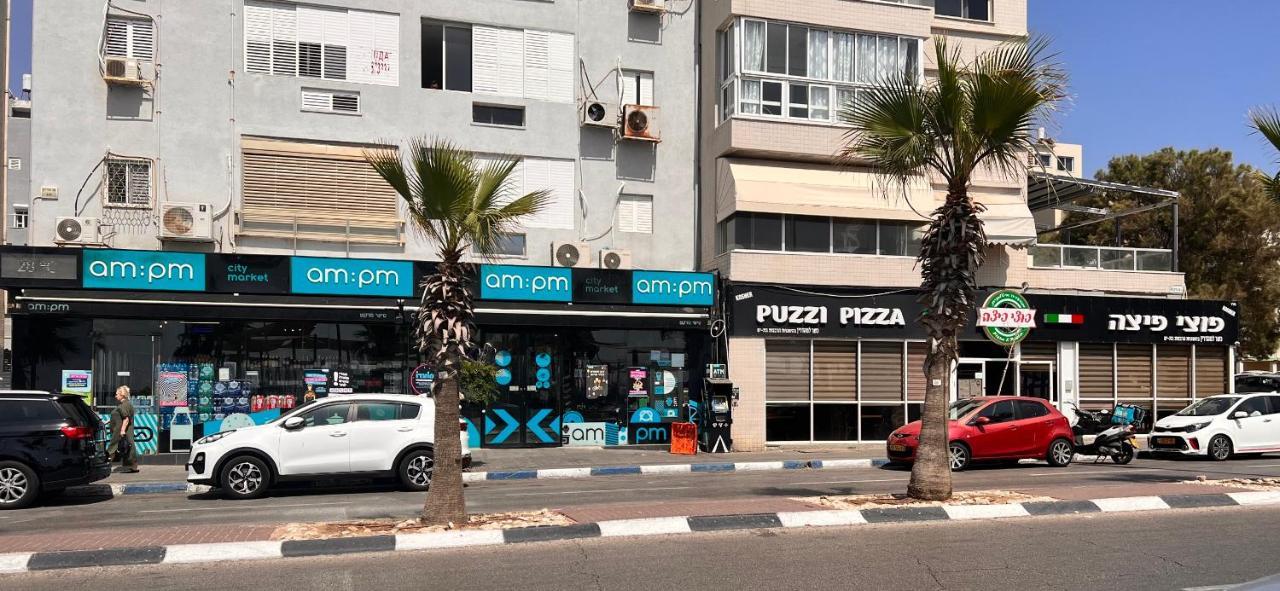 Motel Hofim Bat Yam Exteriör bild