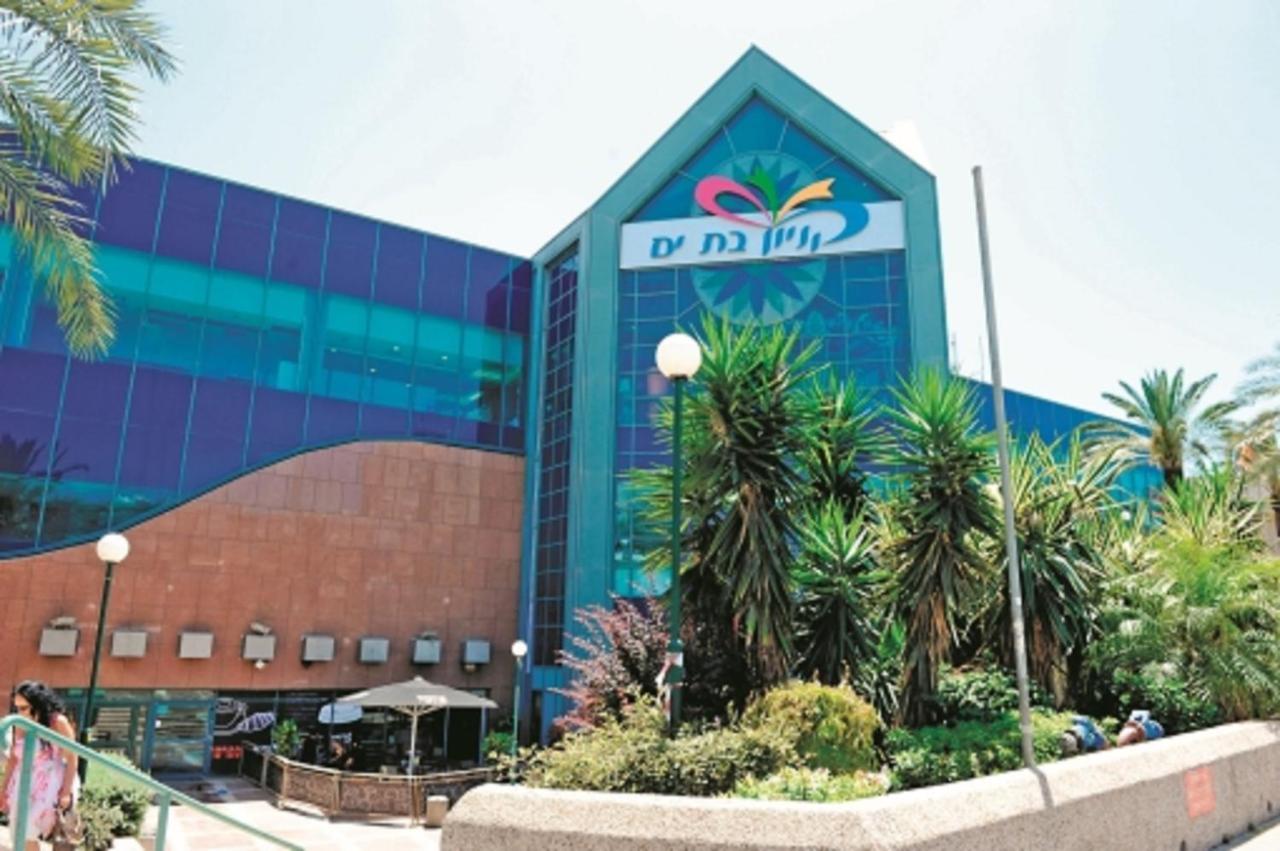 Motel Hofim Bat Yam Exteriör bild